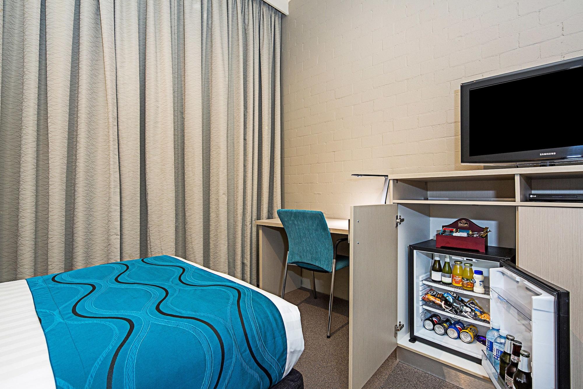 Mantra Pavilion Hotel Wagga Wagga Buitenkant foto