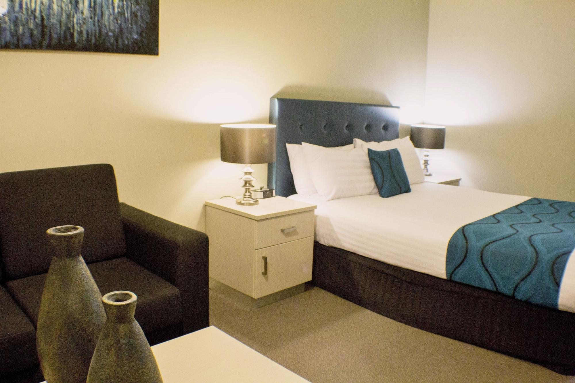 Mantra Pavilion Hotel Wagga Wagga Buitenkant foto