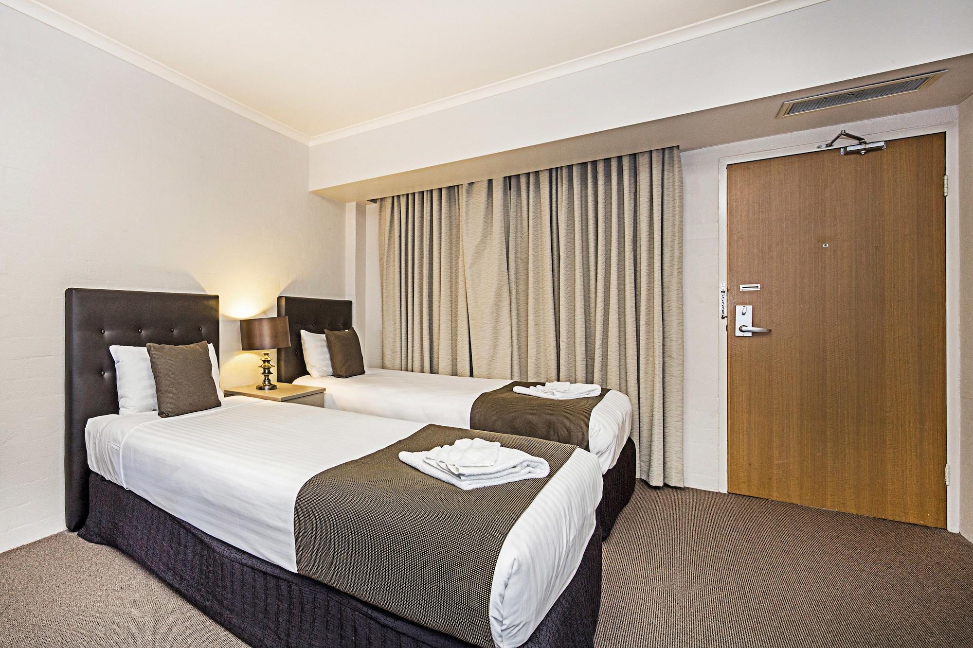 Mantra Pavilion Hotel Wagga Wagga Buitenkant foto